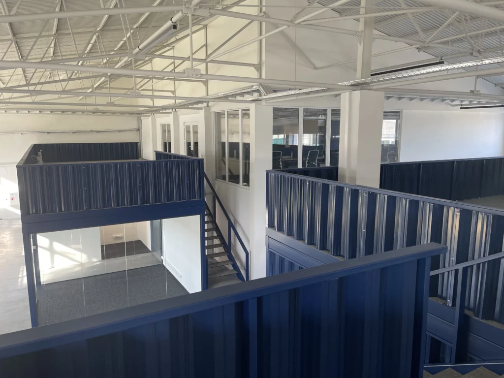 Cargo_Bratislava_ocelový_poschodový vstavok24
